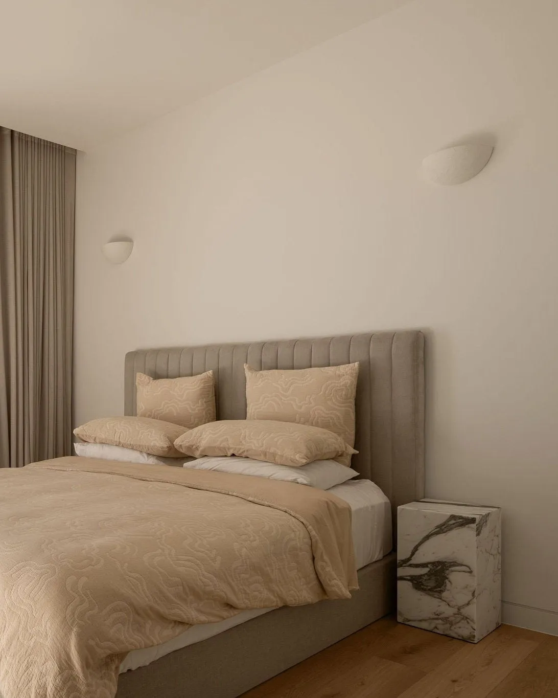 Contemporary Plaster Wall Light