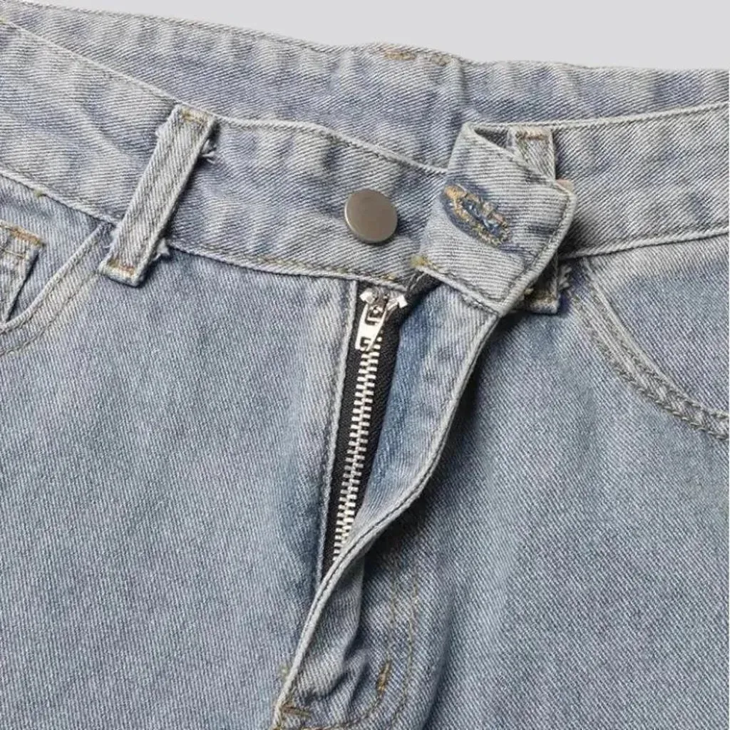 Fashionable light pattern women's jeans
