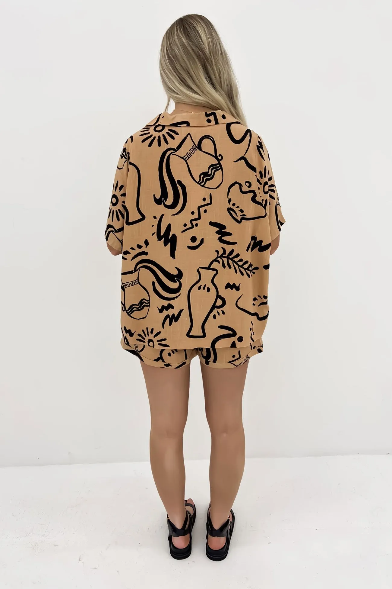 Finn Shirt Tan Black