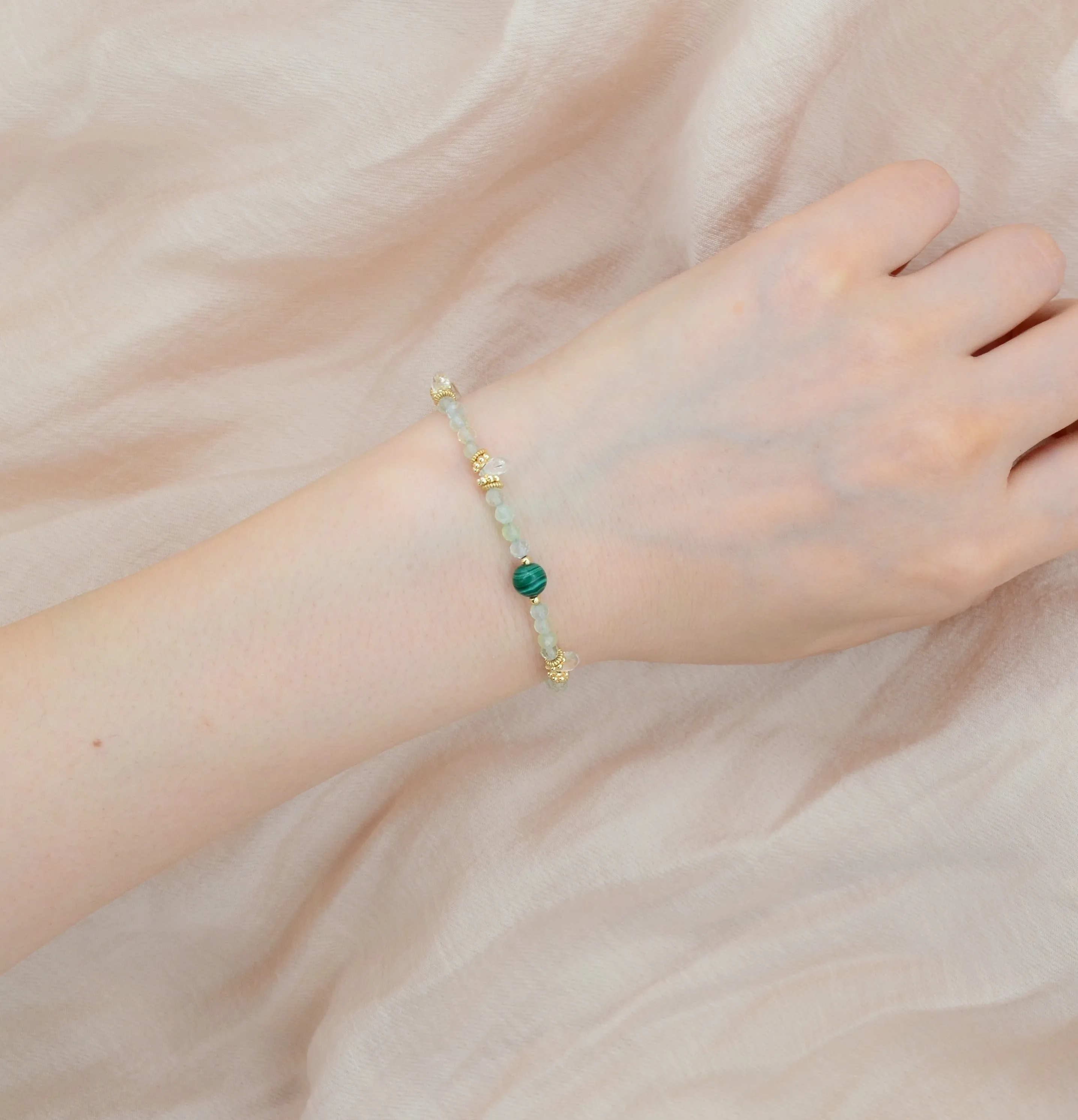 Malachite with natural white crystal girly bracelet